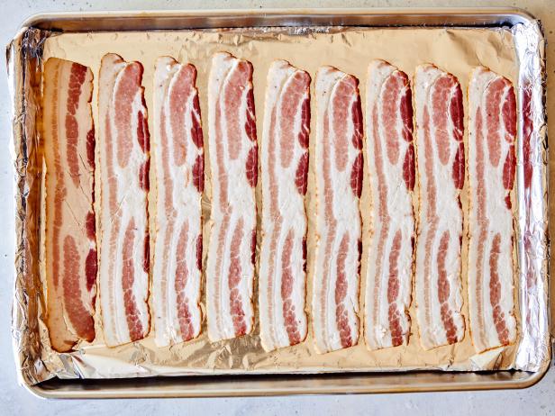 How to cook bacon in the oven