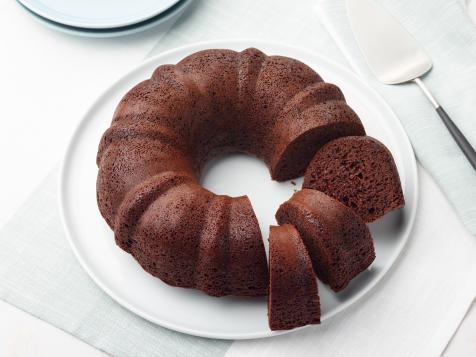 3-Ingredient Bundt Cake