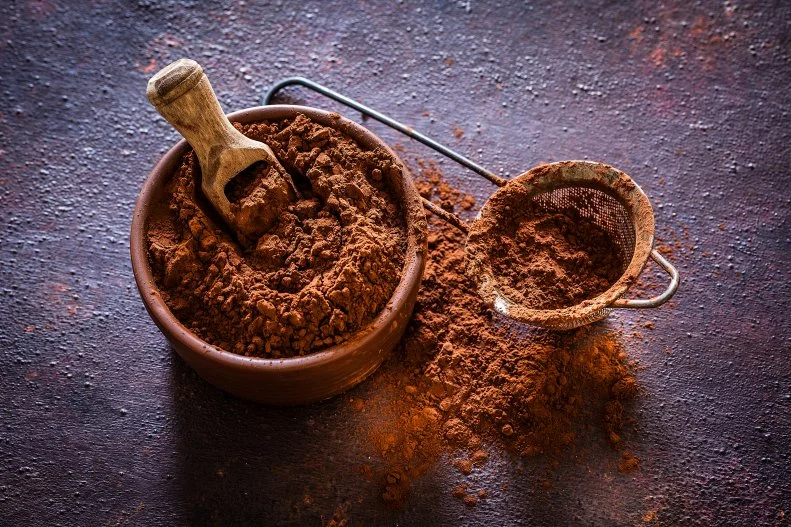 If you’re a chocolate-lover, Leanne Ray, MS, RDN recipe creator at <a target="_blank" href="http://leanneray.com/">LeanneRay.com</a> has a way to satisfy your craving in your smoothies: cacao powder. Ray says, “It adds a wonderful deep chocolate flavor without any added sugar.” Plus, “most people don't realize how nutritious it is with 2 grams of fiber and 2 grams of protein per tablespoon. It's rich in heart-healthy polyphenols and also contains a bit of iron and potassium.”