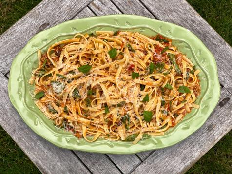 Fettuccine with Smoked Tomato Sauce