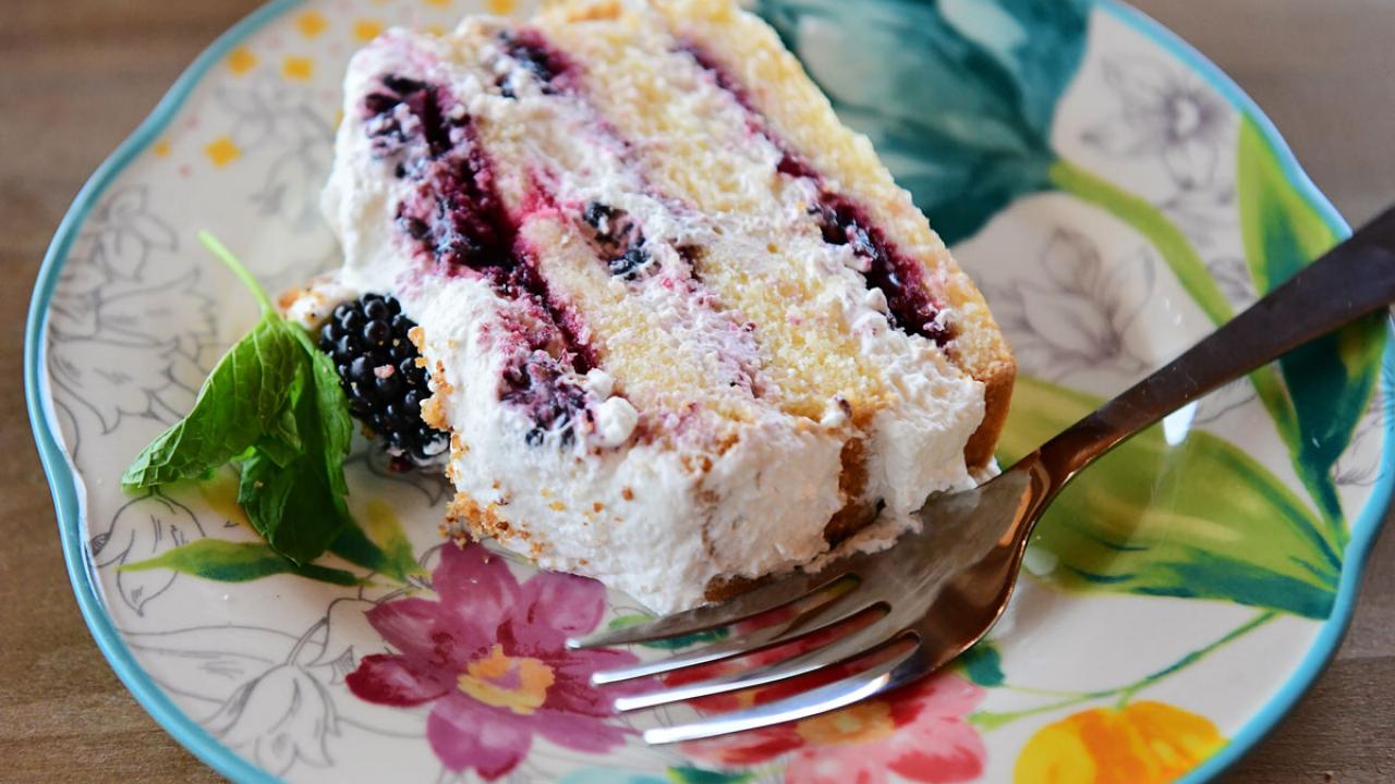 Blackberry Icebox Cake