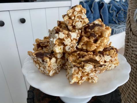 Chewy Peanut Butter Popcorn Bars
