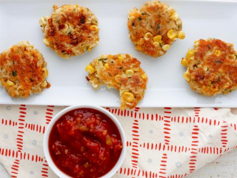 Cheddar-Corn Rice Cakes