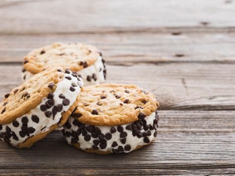 Make Ice Cream Sandwiches Your Next Kid-Friendly Cooking Project