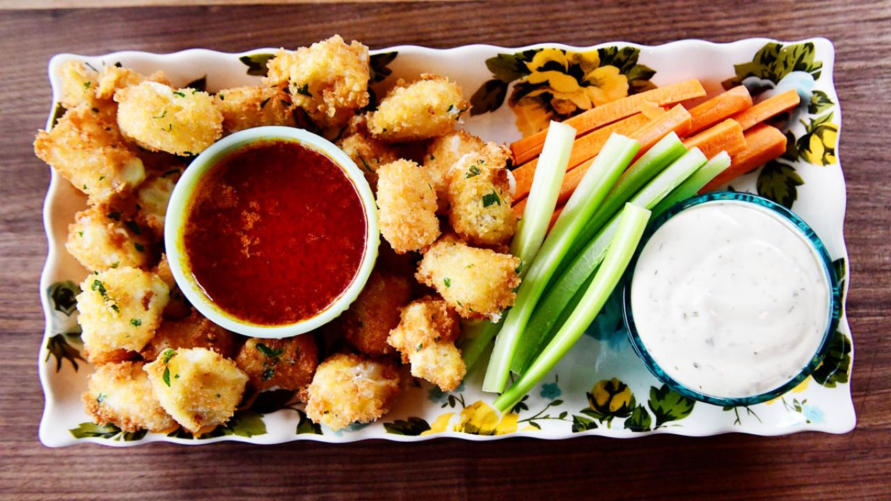 Buffalo Fried Mozzarella Bites