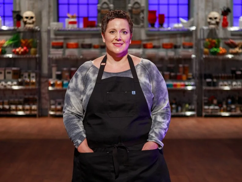 Contestant Renee Loranger, as seen on Halloween Baking Championship, Season 6.