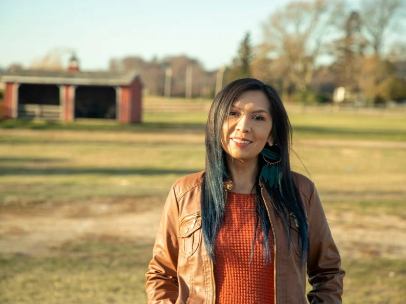 Contestant, Brandy Davis, posing for portrait, as seen on Outrageous Pumpkins, season 1.
