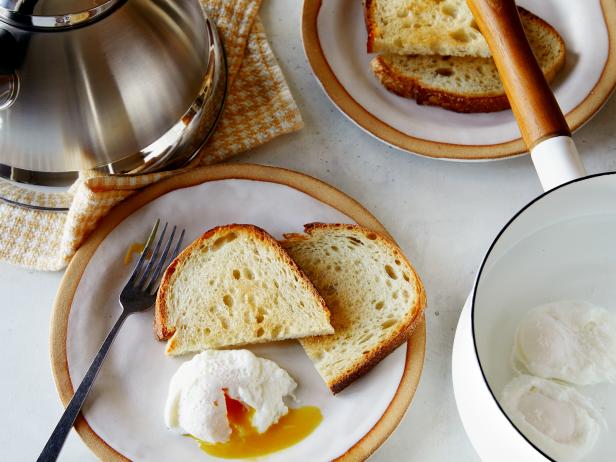 No-Worry Poached Eggs image