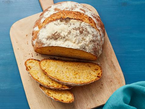 Sweet Potato–Sage Country Bread