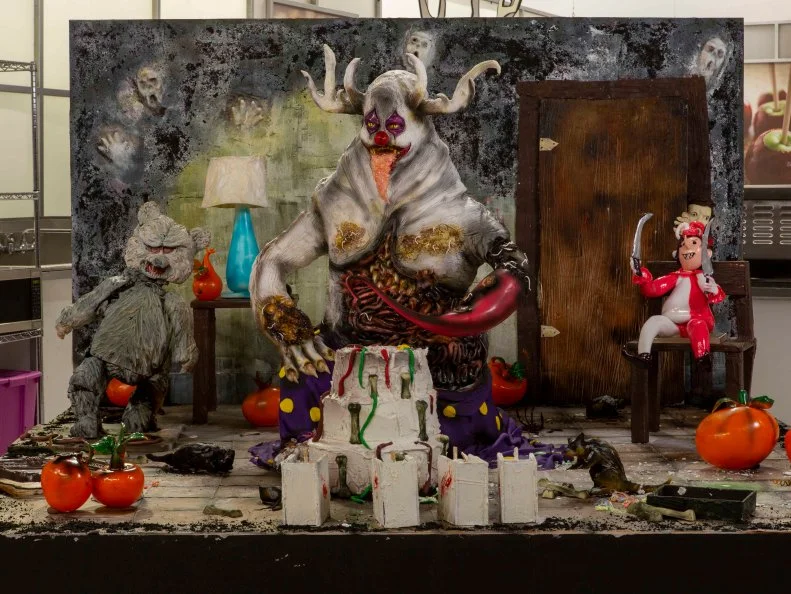 Team Mummies Rejects Episode 5 and Season 10 Finale winner "Look Out!!!" Spine Chiller Challenge creation, as seen on Halloween Wars, Season 10.