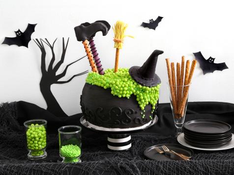 Witch Cauldron Cake