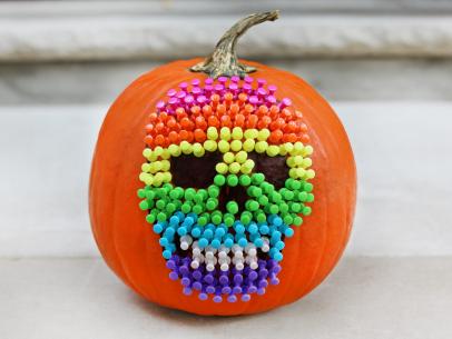 5 Kid-Friendly Pumpkin Decorating Ideas | Halloween Party Ideas ...