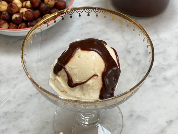 Chocolate Hazelnut Sauce image