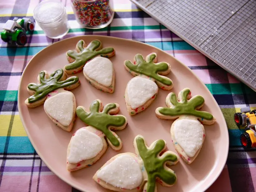 Sugar Beet Sugar Cookies Recipe Molly Yeh Food Network 