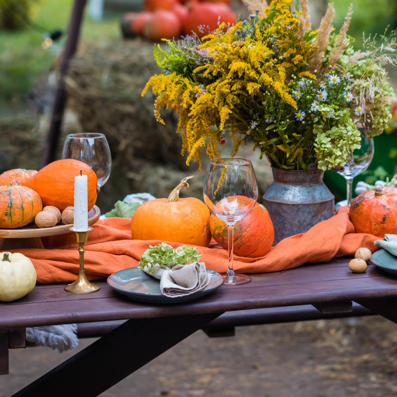 Thanksgiving Party Table Setting Traditional Holiday Stuffed