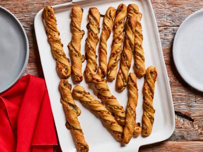Mozzarella And Pesto Twists-image