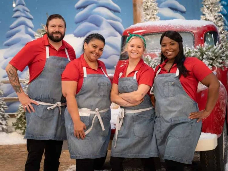Contestants Julian Perrigo-Jimenez, Maddie Carlos, Maythe Del Angel, Rodericka Gipson, as seen on Holiday Wars, Season 2.
