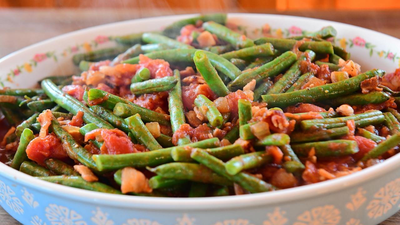 Green Beans with Tomatoes Recipe | Ree Drummond | Food Network