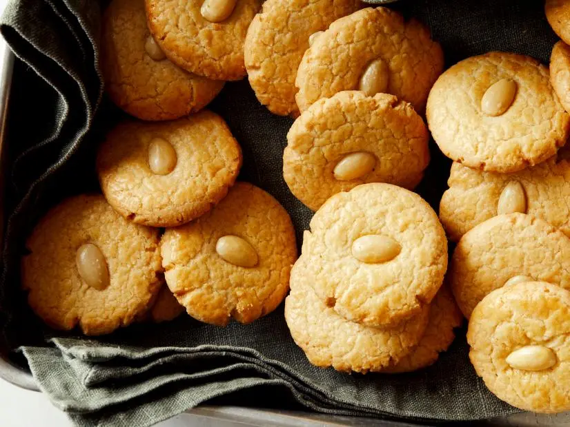 Chinese Almond Cookies
