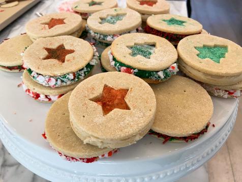 Holiday Sandwich Cookies