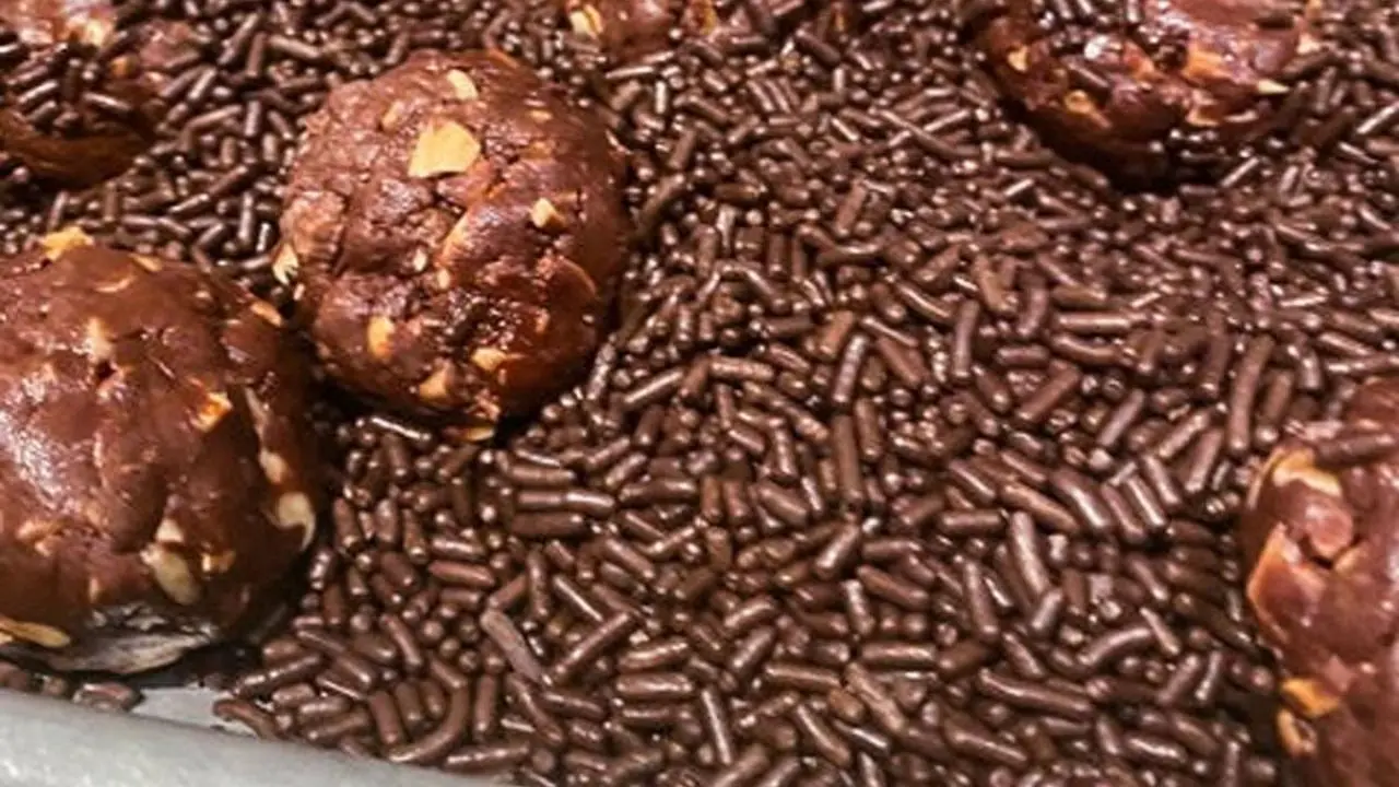 Chocolate Rum Balls