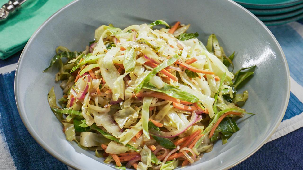 Quick Cabbage Sauteed Salad