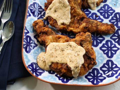 Fried Pork Chops with Homemade Table Gravy