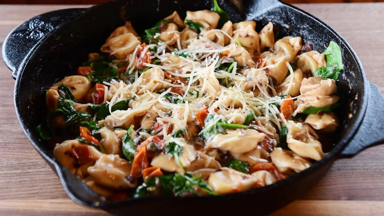 Tortellini Puttanesca