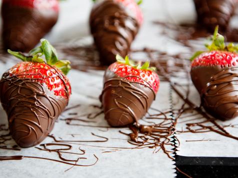 How to Keep Chocolate Covered Strawberries Fresh