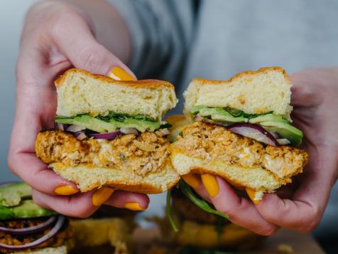 Gorgonzola-Stuffed Buffalo Chicken Sliders