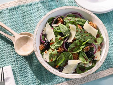 Spinach Berry Salad with Candied Walnuts