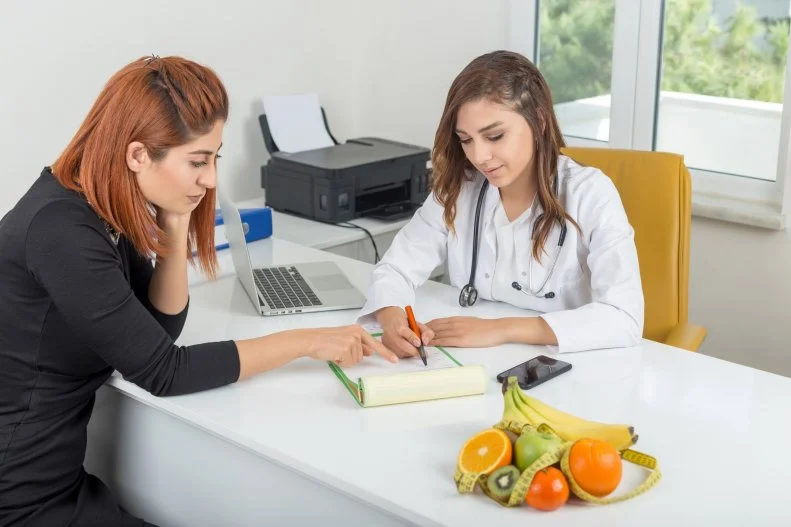 There is no such thing as a stupid question when it comes to your health. Plus, nutrition can be really confusing! Is Whole30 healthy? What about the keto diet? Should you steer clear of caffeine? Don’t be shy with any and all questions you have. To make the most of your session, jot down some questions ahead of time.