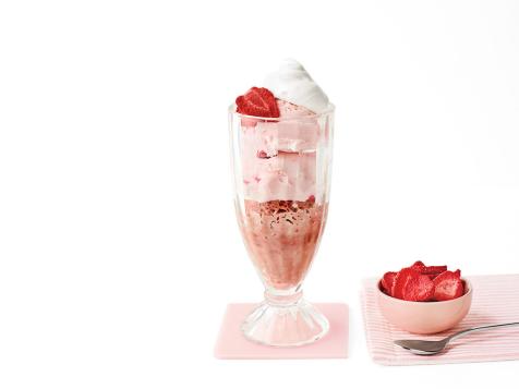 Strawberry Milkshake Mug Cakes