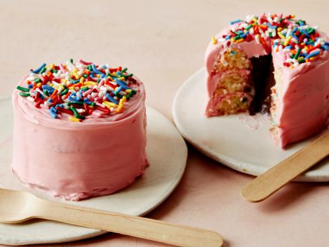 Doughnut Pan Surprise Cake