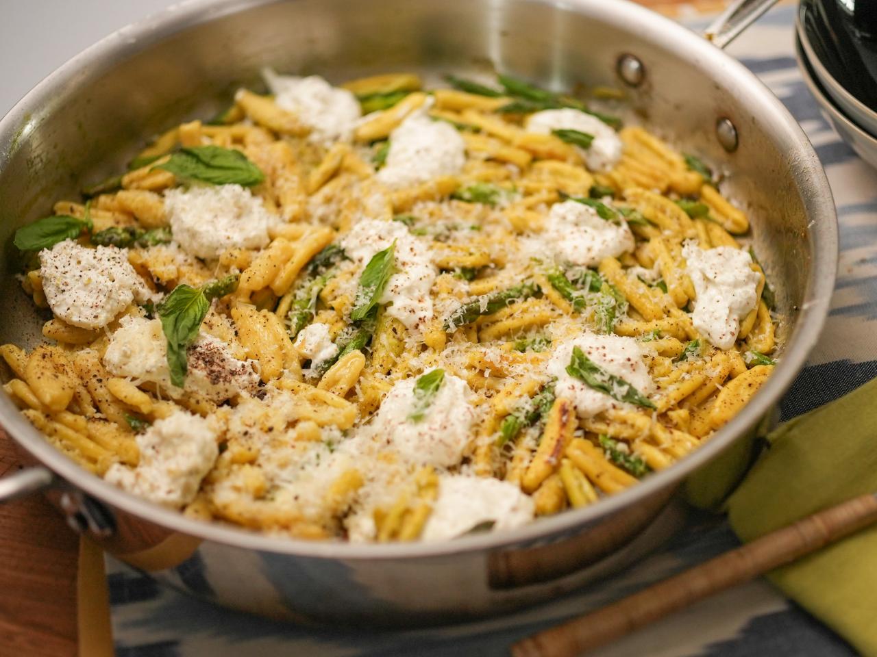 Cavatelli with Asparagus, Lemon and Fresh Ricotta Recipe, Jeff Mauro