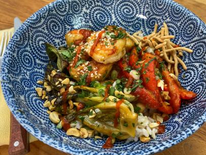 Katie Lee Biegel makes Sheet Pan Shrimp and Veggie Bowl, as seen on Food Network's The Kitchen