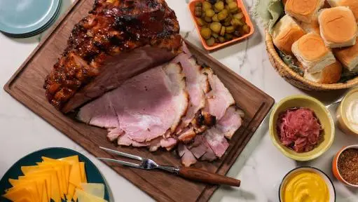 Jalapeno Honey Glazed Ham Recipe | Jeff Mauro | Food Network