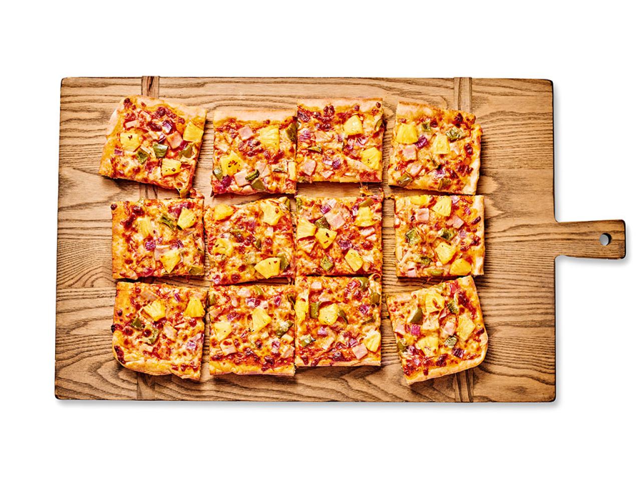 Sheet Pan Pizza » CafeHailee