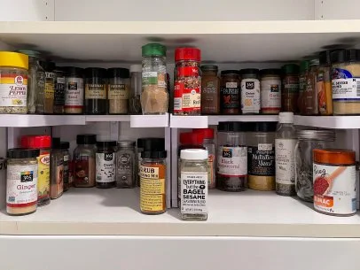 How I Completely Organized My Spice Shelf So I Can Read Every