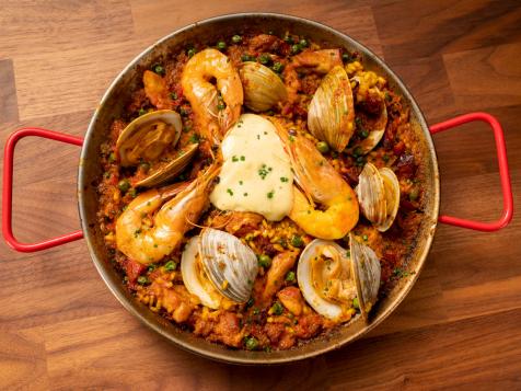 Paella with Chorizo, Shrimp, Clams and Chicken with Garlic Aioli