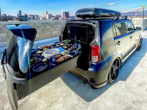 Your Jaw Will Drop When You See This Chef’s Korean BBQ Car