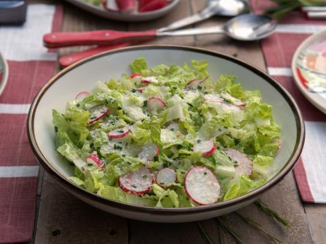Crisp Romaine Salad with Tangy Vinaigrette