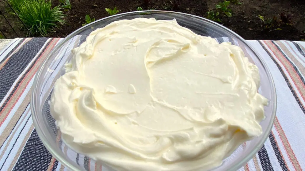 Homemade Cream Cheese