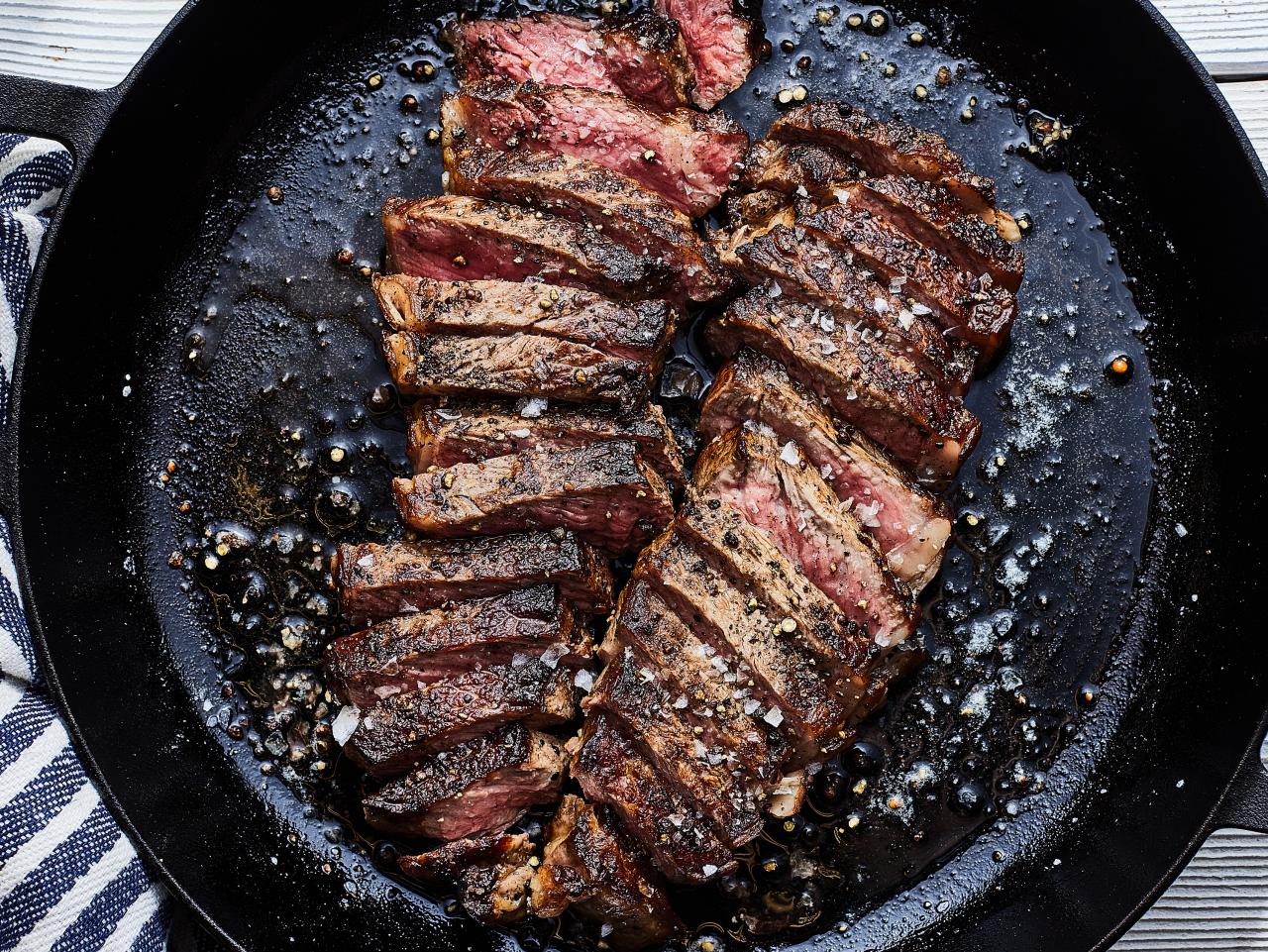 Steak in a Pizza Oven - DA' STYLISH FOODIE