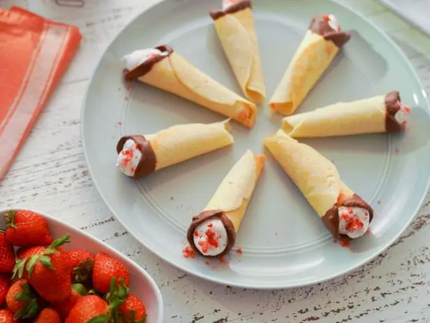 Strawberry Krumkake Cannoli Recipe | Molly Yeh | Food Network