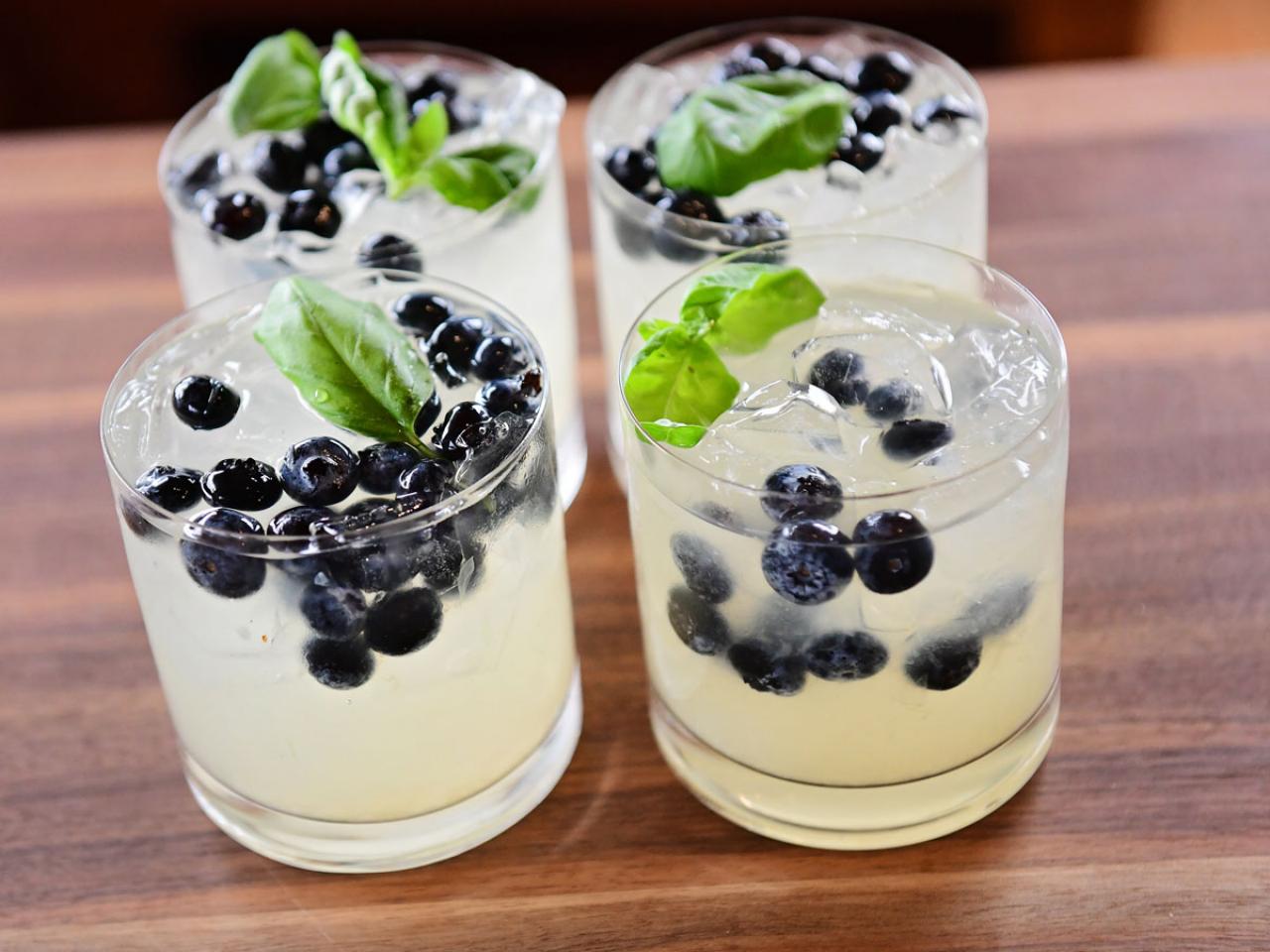 Blueberry Basil Limeade