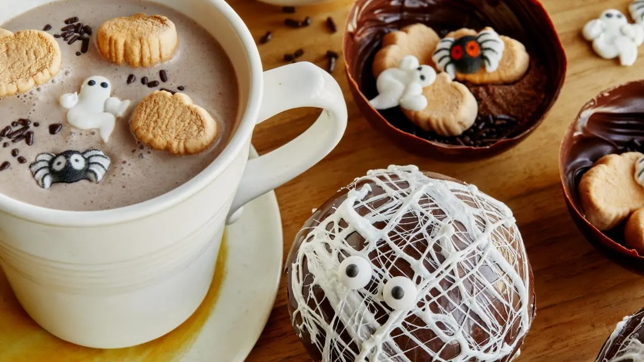 Halloween Hot Cocoa Bombs