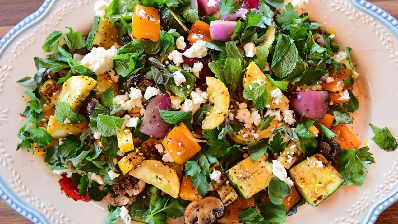 Big Grilled Veggie Salad