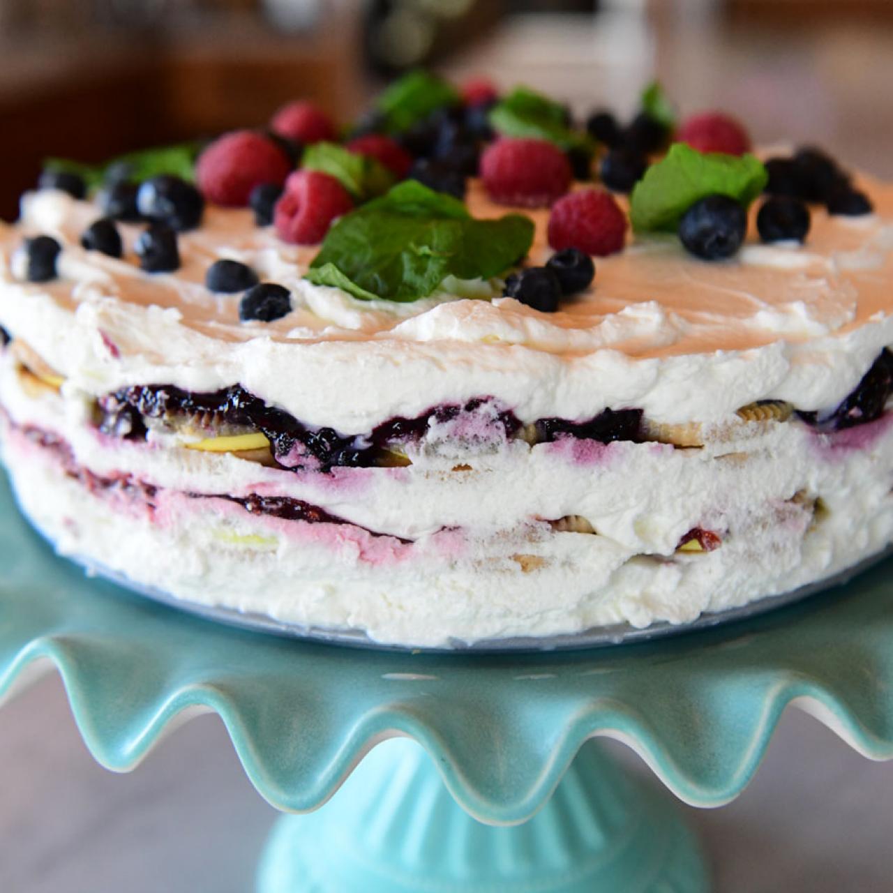 Blackberry Lemon Icebox Cake Recipe | Cake 'n Knife