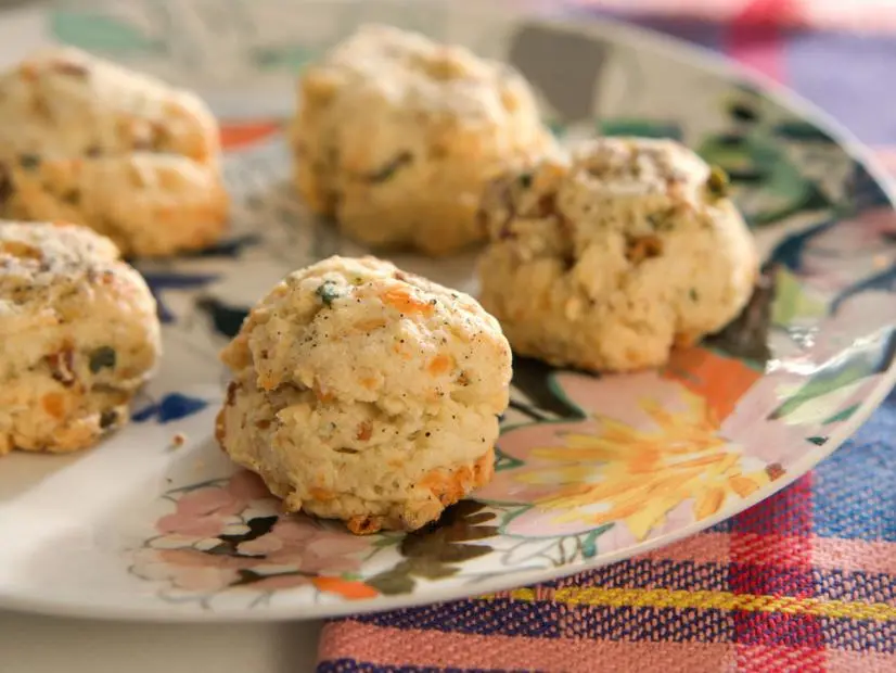 Breakfast Sandwich Cookies Recipe Valerie Bertinelli Food Network